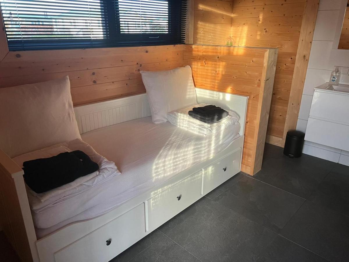 Chalet Met Sauna En Airconditioning Sint Annaland Kültér fotó